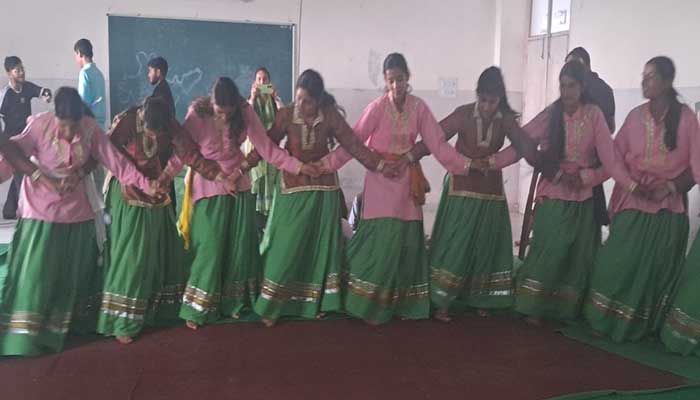 sirmouri folk dance