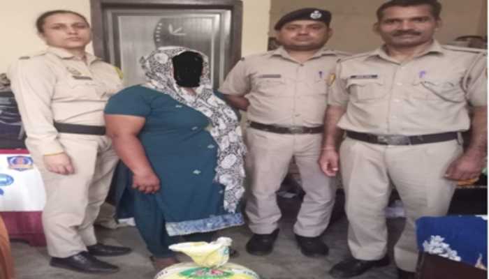 पुलिस का तस्करों पर वार